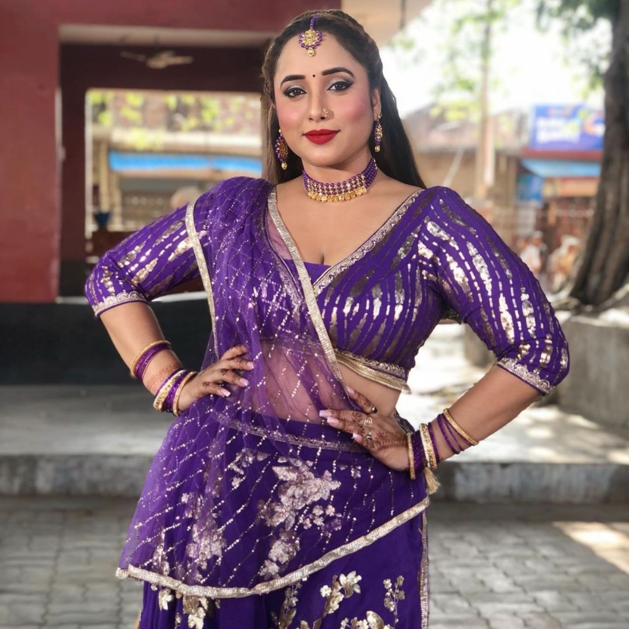 Fans are also reacting a lot to these photos of Rani Chatterjee.  One person wrote in the caption - You are so lovely.  Another person wrote - You are looking so cute, your look is amazing.  Another person wrote - You are looking amazing.  (Photo credit- @ranichatterjeeofficial)
