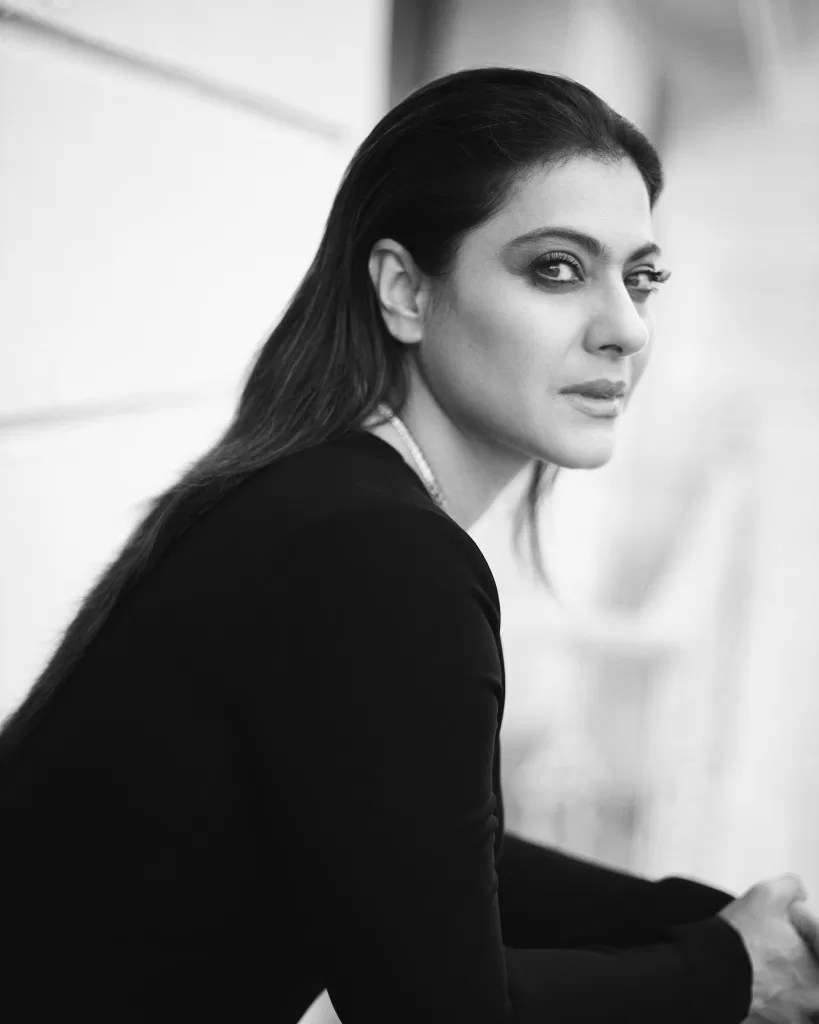 Kajol shared glamorous avatar in black dress flaunted figure at the age of